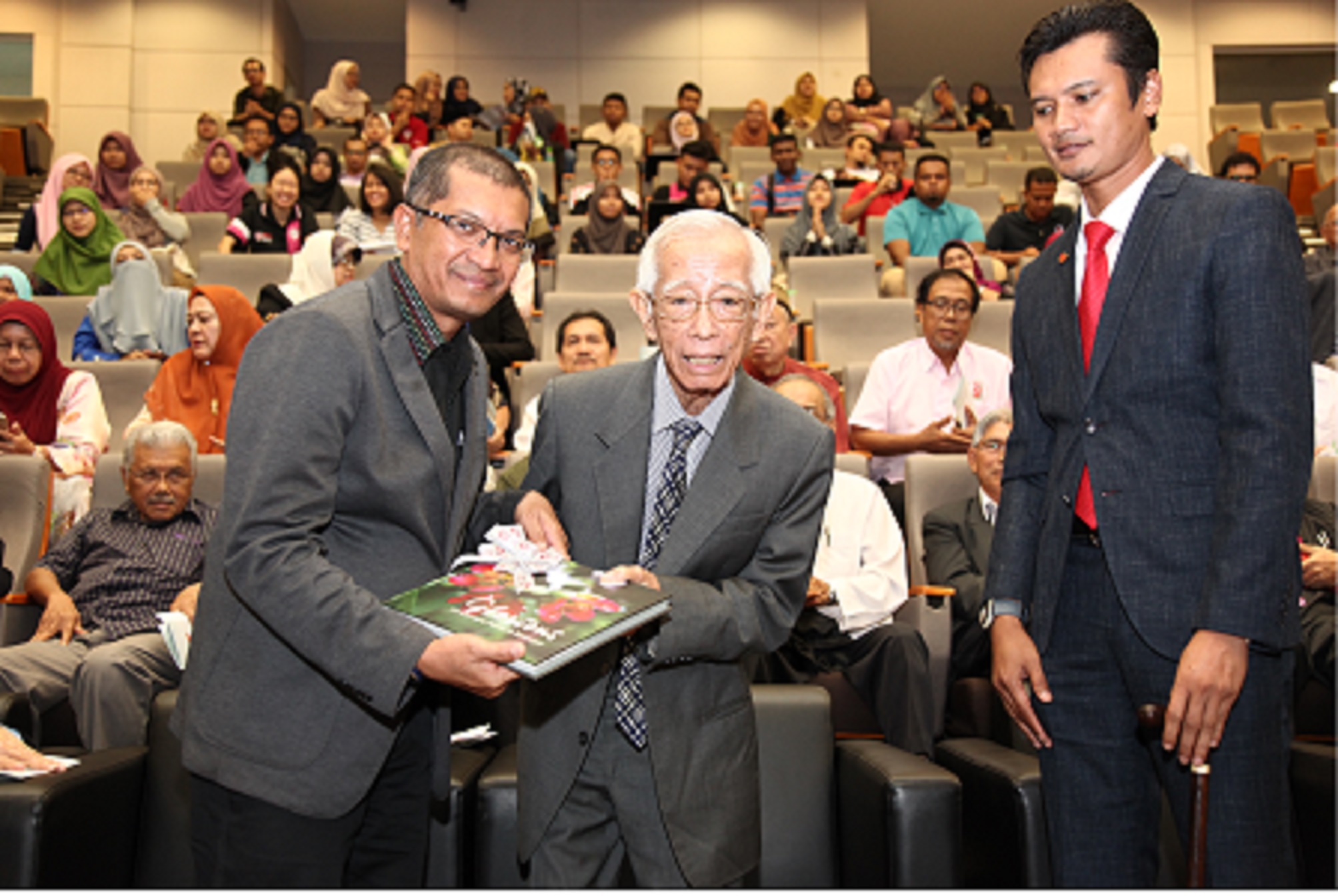 Pak Rashid Hom SERDANG, 15 Dec – The forum Pak Rashid The Che’gu : ‘Triggers ...